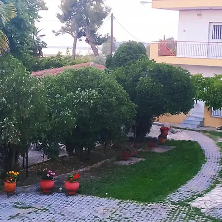 Filoxenia Apartmanhotel Néa Iráklia