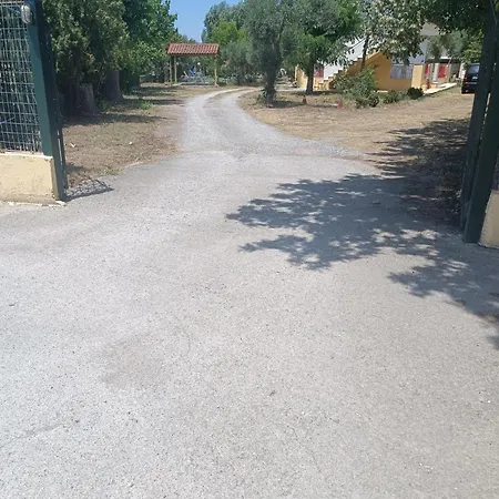 Filoxenia Aparthotel *