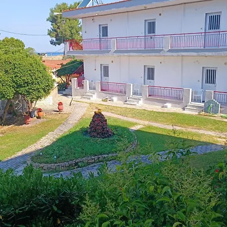 Apartahotel Filoxenia *
