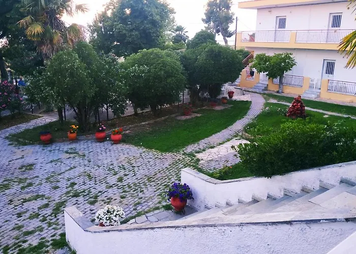 Apartahotel Filoxenia Nea Iraklia